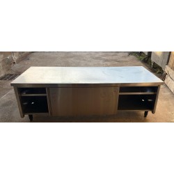 Tables inoxydable,poubelles,meubles bergerie,enrouleur